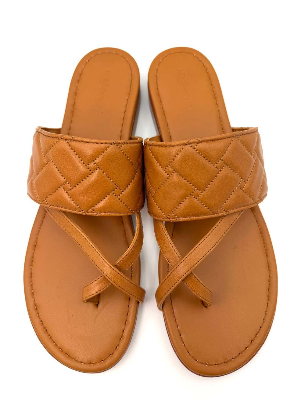 J McLaughlin Toe Ring Sandal Brown Leather Size 10 Flat Quilted Quiet Luxury